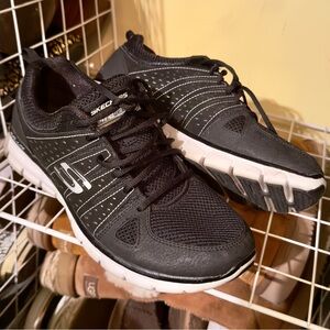 Skechers Black Sneakers with Air Cooled Memory Foam, sparkles, size 10
